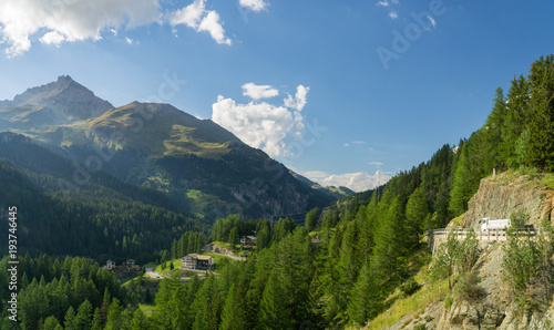 Swiss Mountai Roads © Artemi