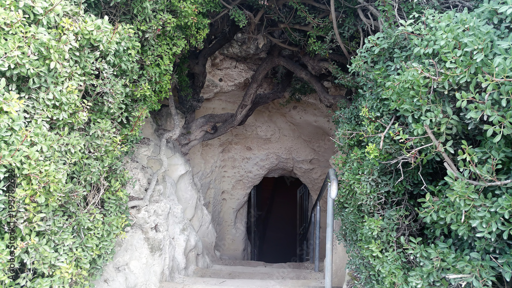 The caves of Beit Jovrin
