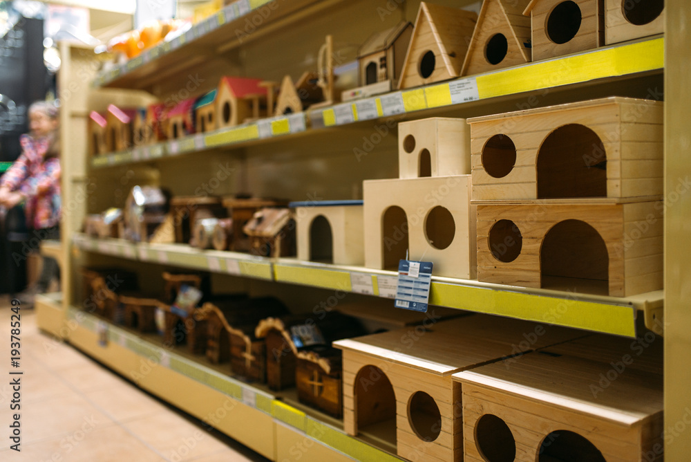 Inside pet store, shelves with accessories