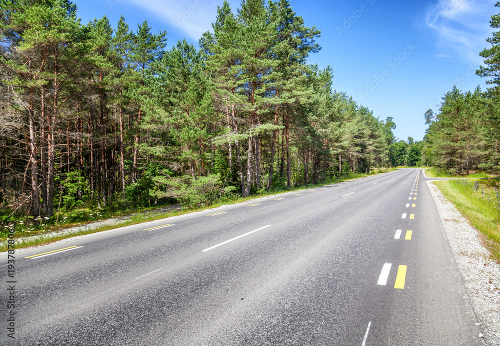 Beautiful scenery, the road by the countryside Beautiful scenery, the road by the countryside