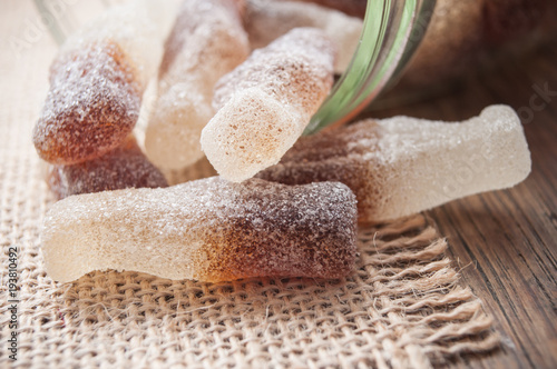 Cuadro en lienzo bonbons acidulés au gout cola