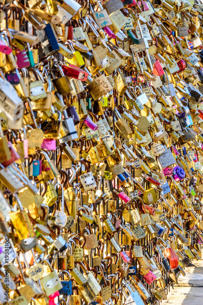 love locks in paris