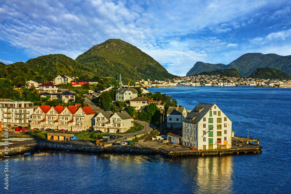 Naklejka premium Norway, Alesund town landscape, Fjord mountains