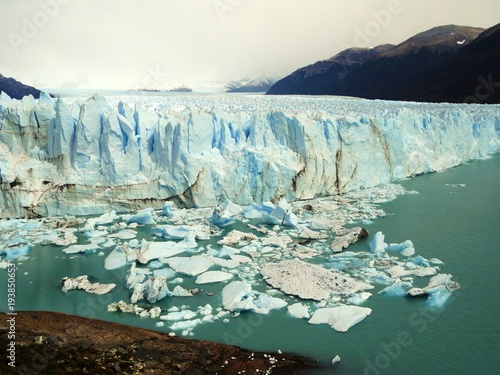 Argentina, Glacier Perito Moreno,Top View and lake