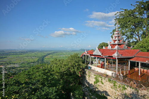 The final pagoda complex at the summit of the hill of the Su Taung Pyae Pagoda above Mandalay in Myanmar © Simon