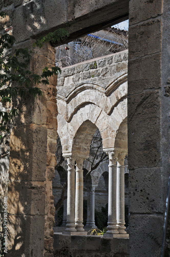 Palermo, Chiesa e chiostro di San Giovanni degli Eremiti