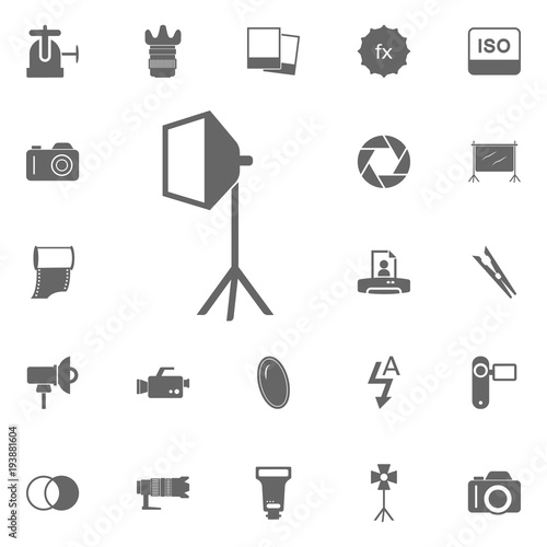 Studio softbox icon. Simple element illustration. Symbol design from Photo Camera collection. Can be used in web and mobile.