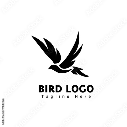 Fototapeta Naklejka Na Ścianę i Meble -  silhouette eagle bird fly logo