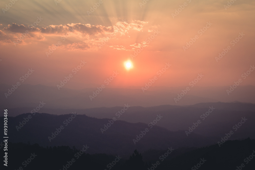 Fototapeta Zachód słońca na Moutain w lecie