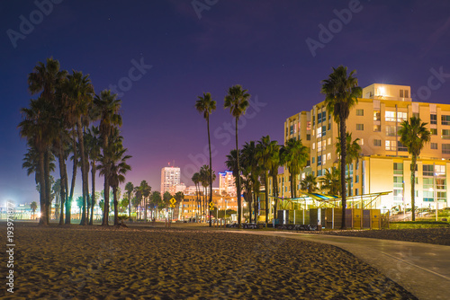 Santa Monica Beach, Los Angeles California, Night Scenic © Arthur Cauty
