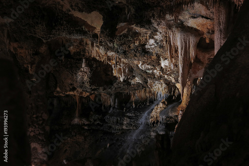 Tablou canvas Karst cave with stalactites and stalagmites in Luray Caverns