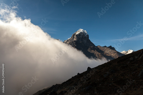 mountains in Himalayas, Nepal, on the hiking trail leading to the Everest base camp. © Dmytro Kosmenko