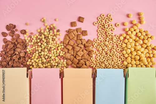 Foto Cereals on pink background