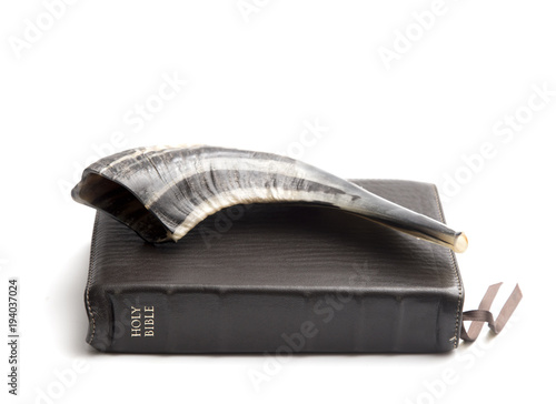 Obraz na plátně The Shofar is a Hollowed Ram's Horn Used to Call People to Rependance