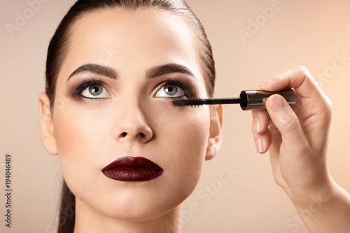 Professional visage artist ...