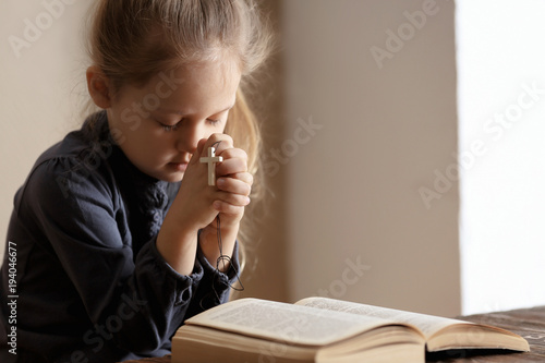Religious Christian girl pr...