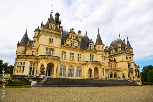 Montrejeau castle of Valmirande © JackF