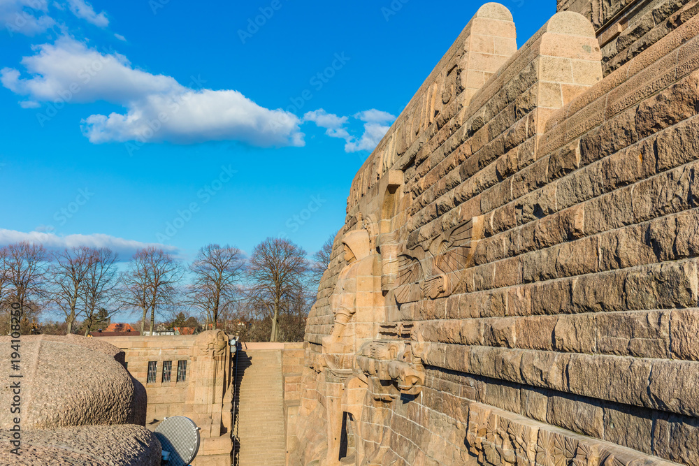 Leipzig Seitenblick Völkerschlachtdenkmal, Leipziger Architektur