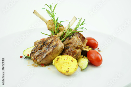 Potato tomato ribs grilled
