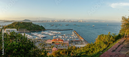 Wallpaper Mural Views over the Skyline of Panama City. Torontodigital.ca