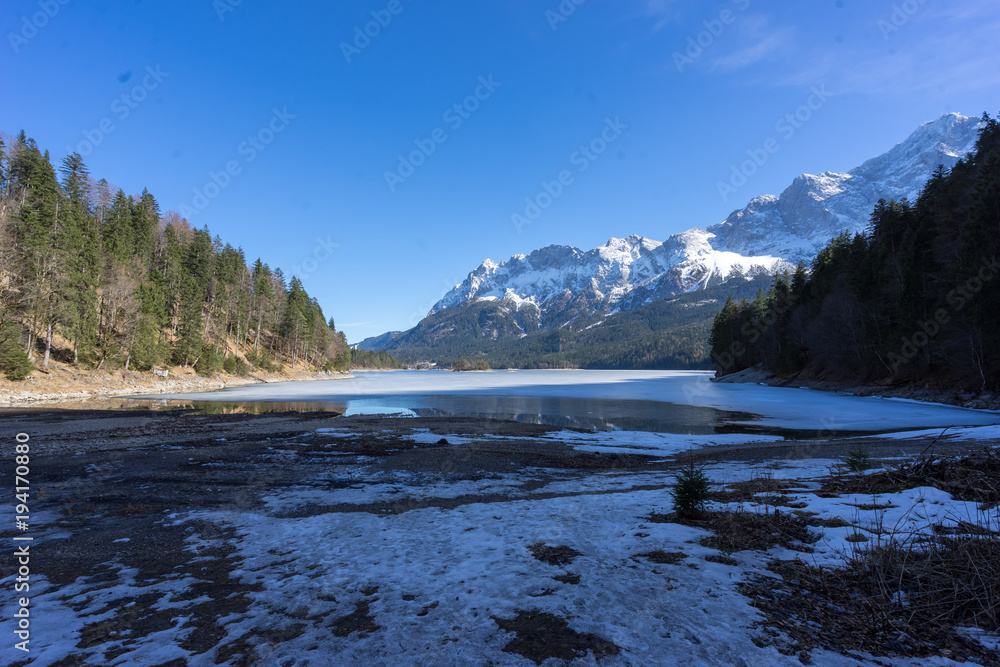 Eibsee Zugspitznassiv Bergsee Bayern Eibsee Zugspitznassiv Bergsee Bayern