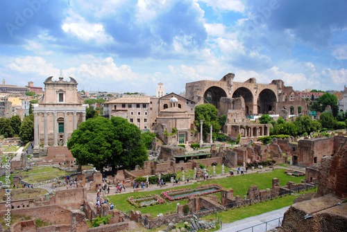 Passeggiata tra i fori romani