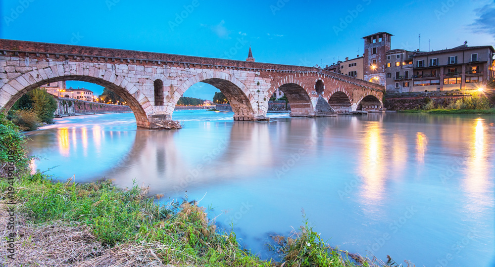 Naklejka premium The famous roman Ponte Pietro bridge in Verona, Italy