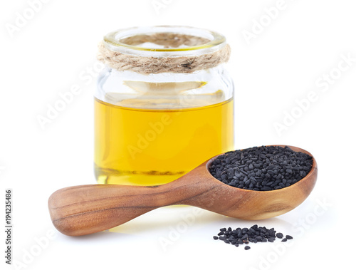 Black cumin oil with seeds