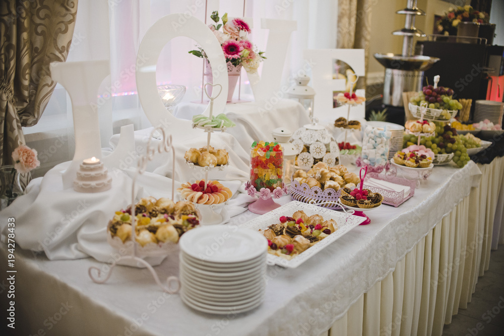 Fototapeta premium sweet table
