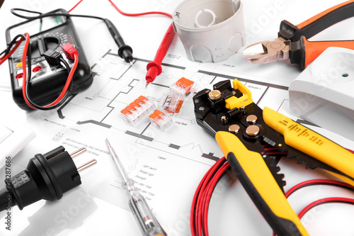 electrical tools and equipment on house wiring plan