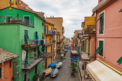 Streets of Manarola, Cinque Terre, Italay © umike_foto