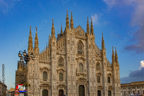 Wallpaper Mural ミラノのドゥオーモ Torontodigital.ca