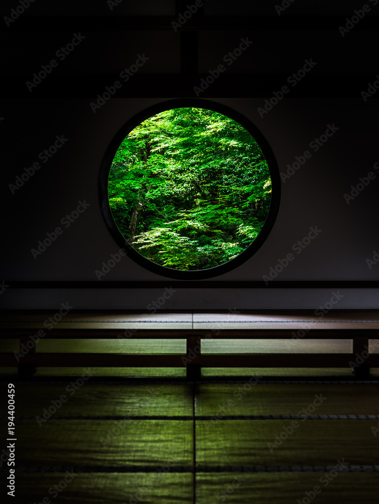 Obraz premium Okno Oświecenia Kioto-Genkouan