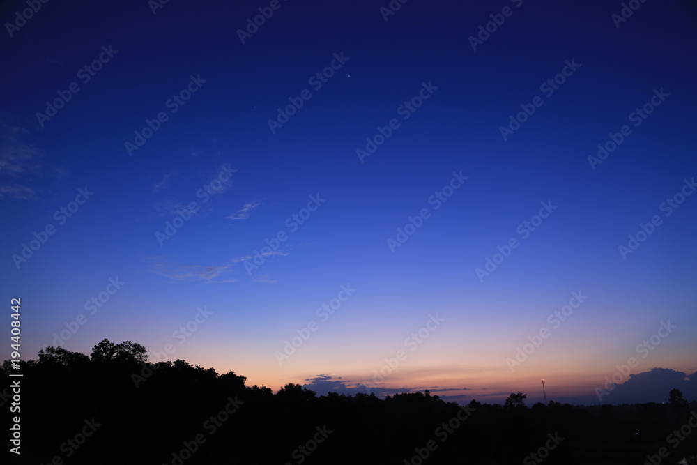 Obraz premium Sunrise blue sky