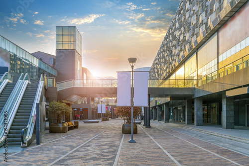 Tableau sur toile Street View of the commercial street