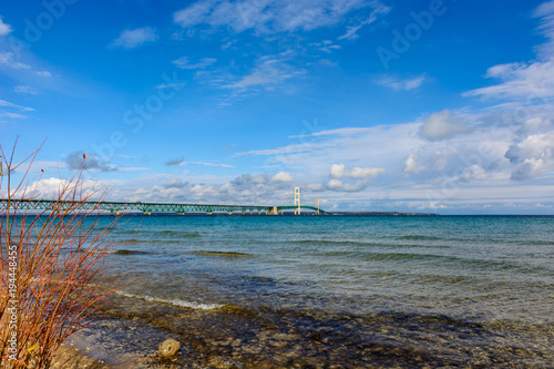 Canvas-taulu Mackinac Bridge in Upper Peninsula of Michigan