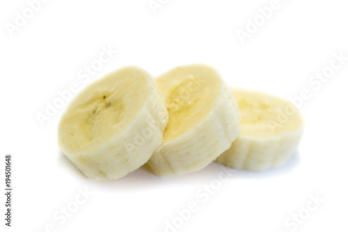 Bananen scheibe stücke stück isoliert freigestellt auf weißen Hintergrund, Freisteller
