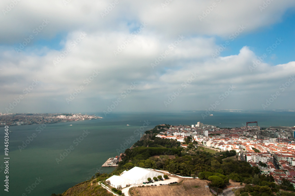 Vista de Lisboa, uma das cidades mais bonitas da Europa