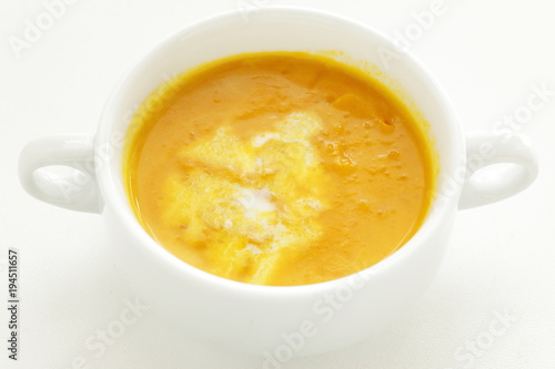 Pumpkin soup and cream