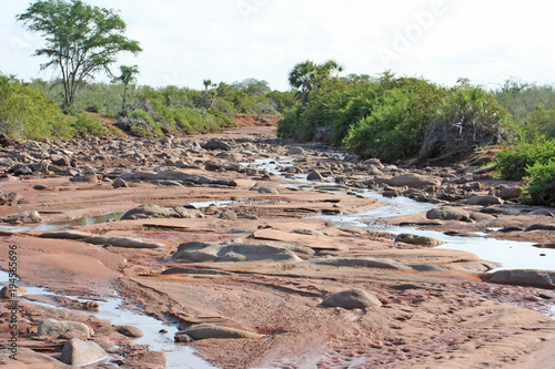 Galana River im Tsavo Ost Nationaplar photo