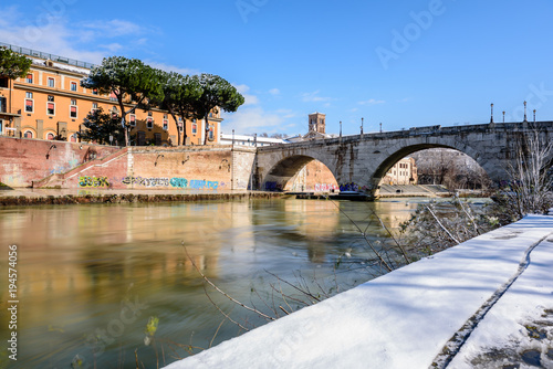 Snow, Ponte Cestio bridge; Isola Tiberina island; Roma; Lazio; Italy; Europe