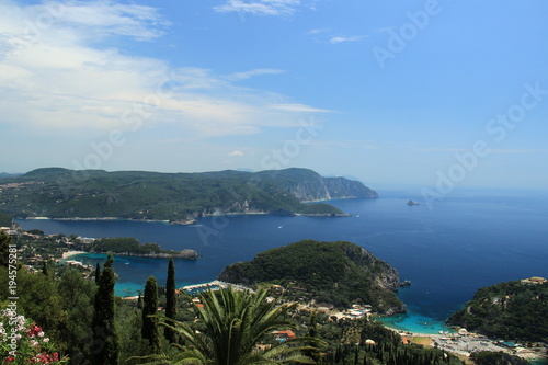 Blick von einem Aussichtspunkt auf Korfu