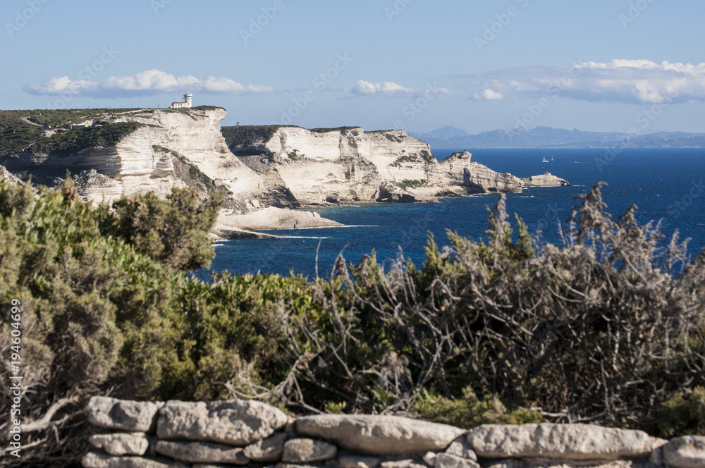 Corsica, 05/09/2017 le bianche scogliere di Bonifacio nella riserva