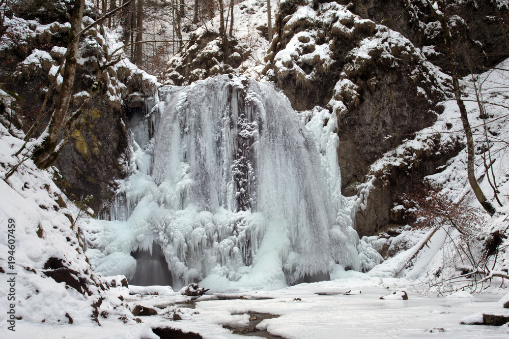 Obraz premium Josefsfaelle im Winter