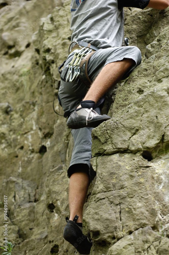 alpinisme attache mousquetons attache corde grimper alpinisme attache mousquetons attache corde grimper