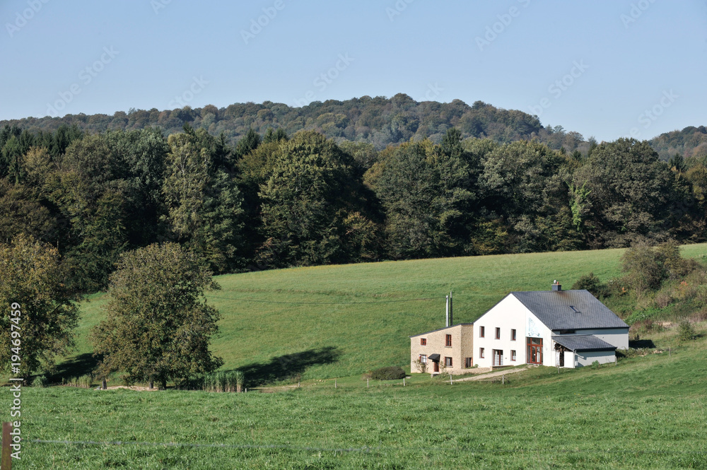 maison Gaume Wallonie Belgique vert paysage