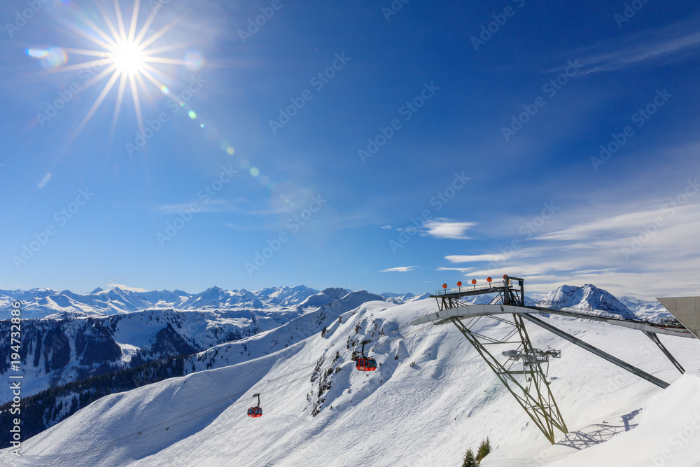Naklejka premium Gipfel der Kitzbüheler Alpen im Gegenlicht