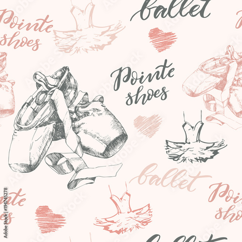  Seamless background with hand drawn  ballet pointes shoes