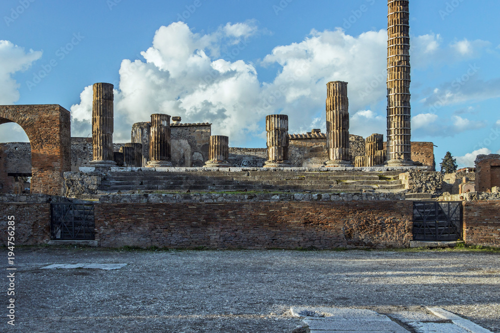 old ruins in Pompeii Italy