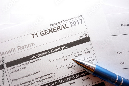 Filling in canadian individual tax form T1 for year 2017